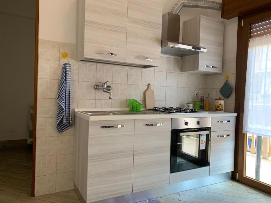 Bilocale A Due Passi Dal Porto E Dal Mare Apartment Lido di Ostia Ngoại thất bức ảnh