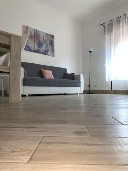 Bilocale A Due Passi Dal Porto E Dal Mare Apartment Lido di Ostia Ngoại thất bức ảnh